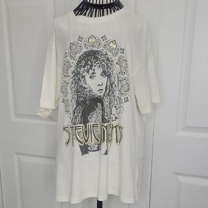 DAYDREAMER Cream Stevie Nicks T-Shirt Size Small